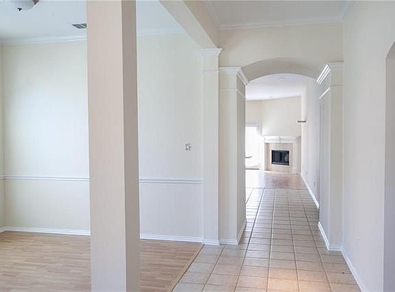2nd image of 3833 Windward Dr