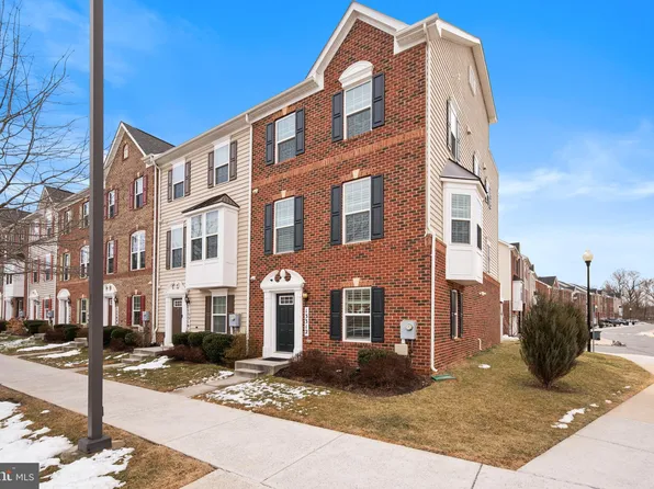 13312 Waterford Hills Blvd, Germantown, MD 20874