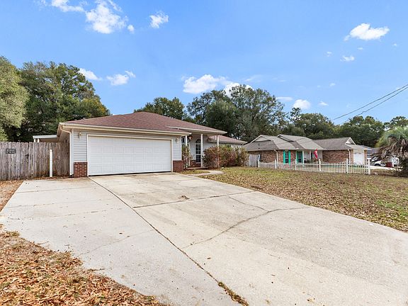 3rd image of 516 Hyde Park Dr