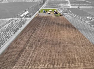 19765 Butteville Rd NE, Hubbard, OR 97032