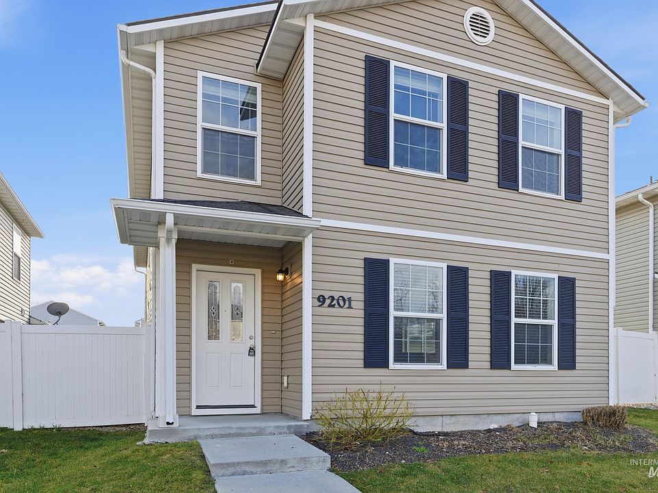 1st image of 9201 W Shelterwood Dr