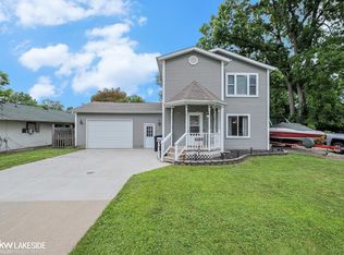 212 Darrow St, Clio, MI 48420