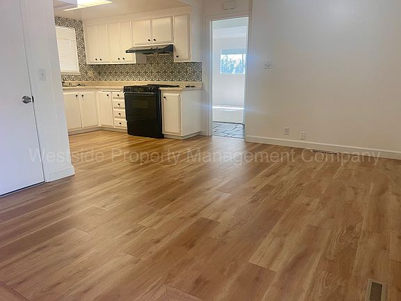 3rd image of 706 Vaquero Dr