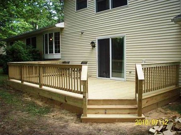 606 Willard Deck