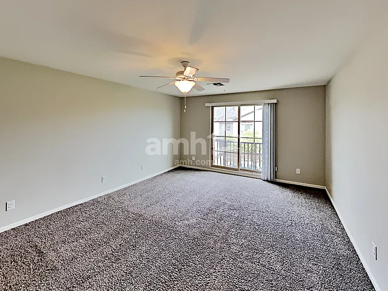 20734 W Stone Hill Rd — Photo 9