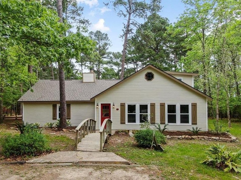 1st image of 51 Cherry Hills Dr