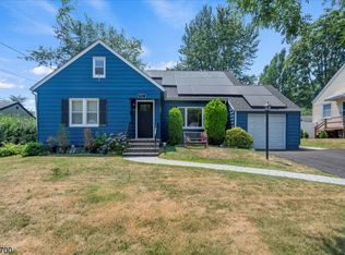 93 Emerson St, Clifton, NJ 07013