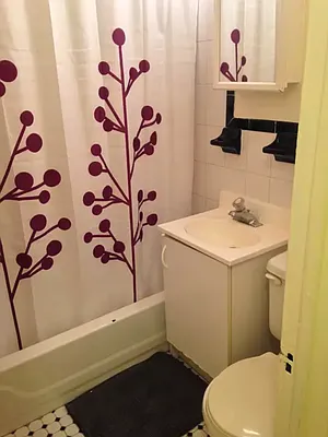 Rented by Aimee Grodanz, LREB | media 21