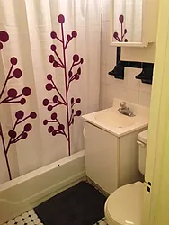 Rented by Aimee Grodanz, LREB