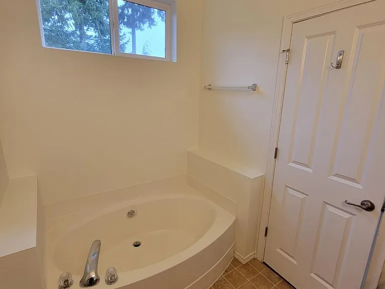 3520 Preston St NE — Photo 18