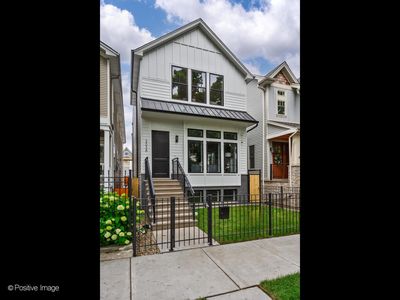 2120 W Barry Ave, Chicago, IL, 60618