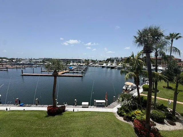 29 Yacht Club Dr #306 — Photo 22