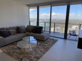 1000 Brickell Plz