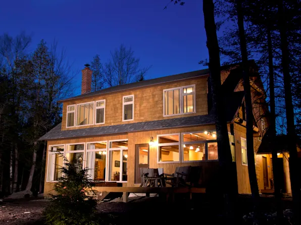 4997 Bridge Street, Carrabassett Valley, ME 04947