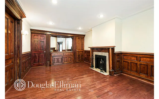 Rented by Douglas Elliman | media 1