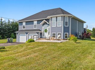 35 Antoinette Dr, Miscouche, PE C0B 1T0