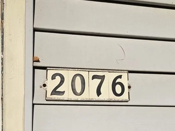 2076 S 71st St APT A, Milwaukee, WI 53219