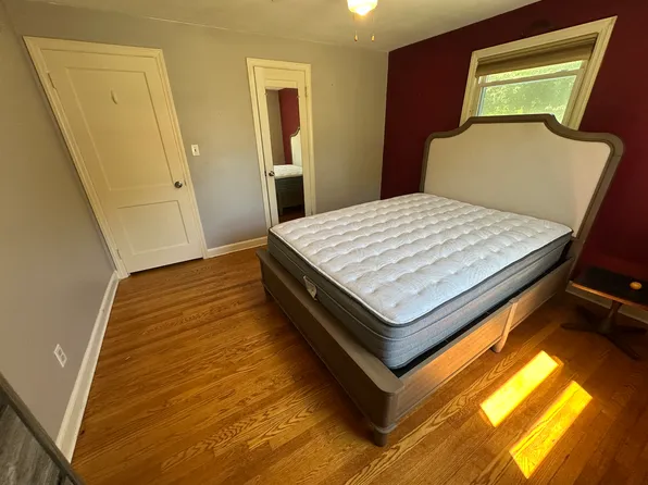 (undisclosed Address), Hamden, CT 06514
