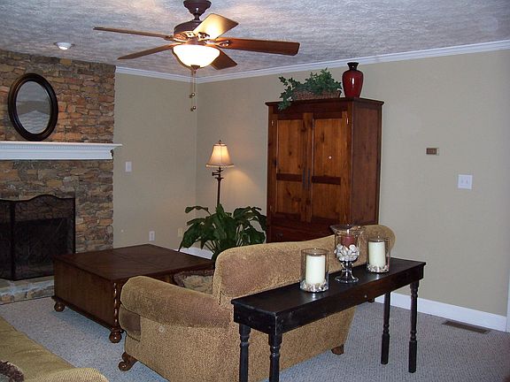 Living Room with Gas Fireplace