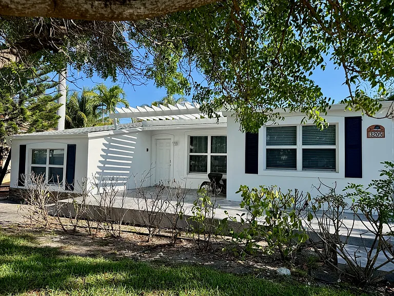 3205 Canal Dr — Photo 30