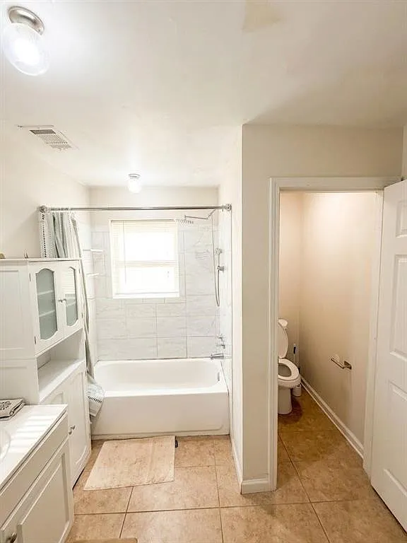 3 bed, 2.0 bath, 1850 sqft, $2,000 — Photo 4