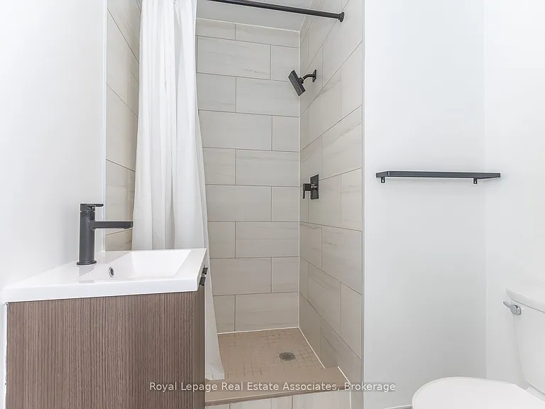 1000 Bathurst St #301 — Photo 21