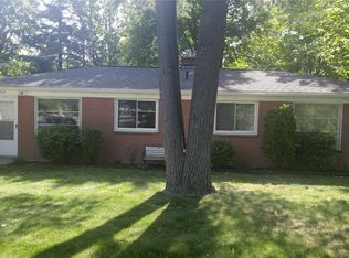 812 N Linville St, Westland, MI 48185