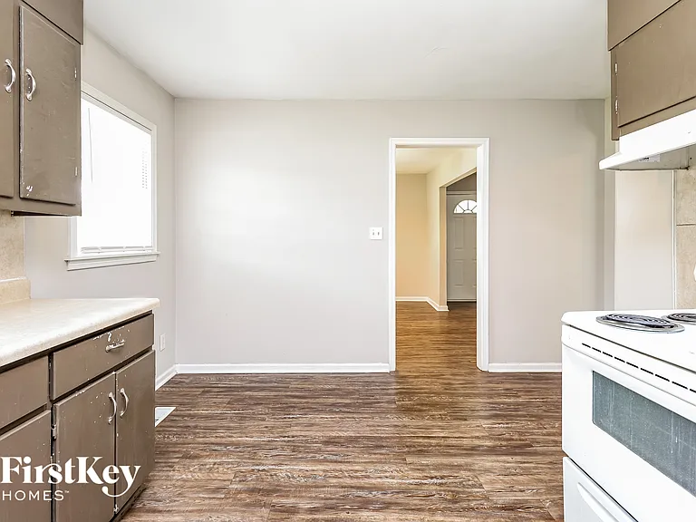 337 Mignon Ave — Photo 8