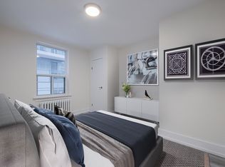 196 Eglinton Avenue East, Toronto, ON M4P 1K2