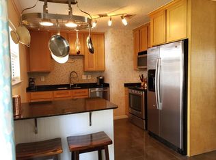 6522 Mayfair St, Ocean Springs, MS 39564