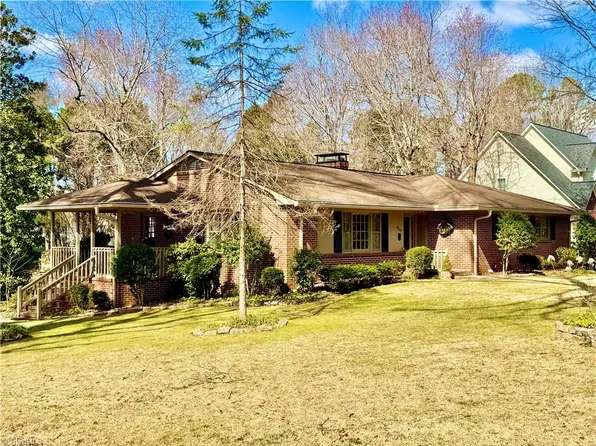 4540 Inwood Dr, Winston Salem, NC 27106