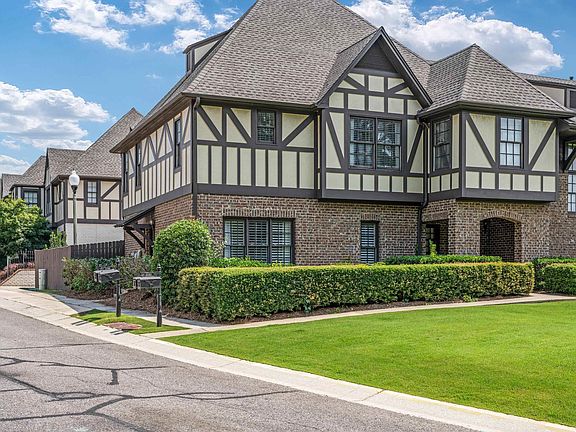 2nd image of 2113 Acton Park Way