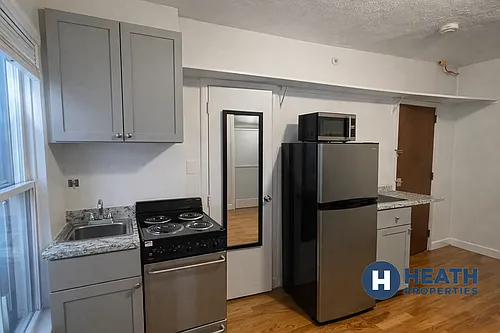 28 S Huntington Ave Photo 1
