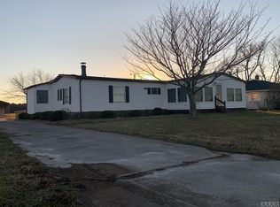 1446 Soundneck Rd, Elizabeth City, NC 27909