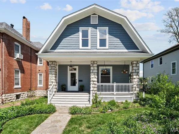 808 Jefferson St, Saint Charles, MO 63301