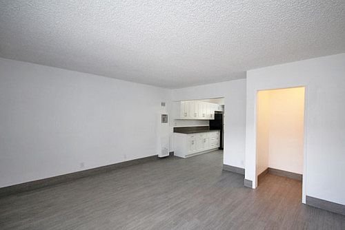 4th image of 5324 Baldwin Ave APT 3