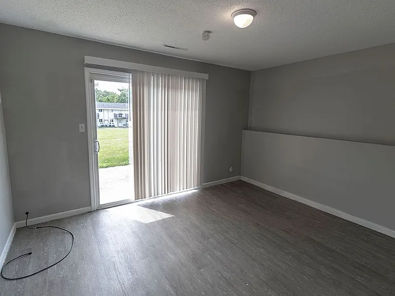 7217 N Moberly Dr — Photo 25