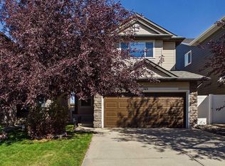 163 Panamount Cir NW, Calgary, AB T3K 0G9