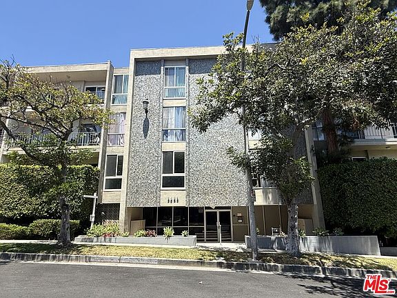 2nd image of 5625 Windsor Way Unit 316