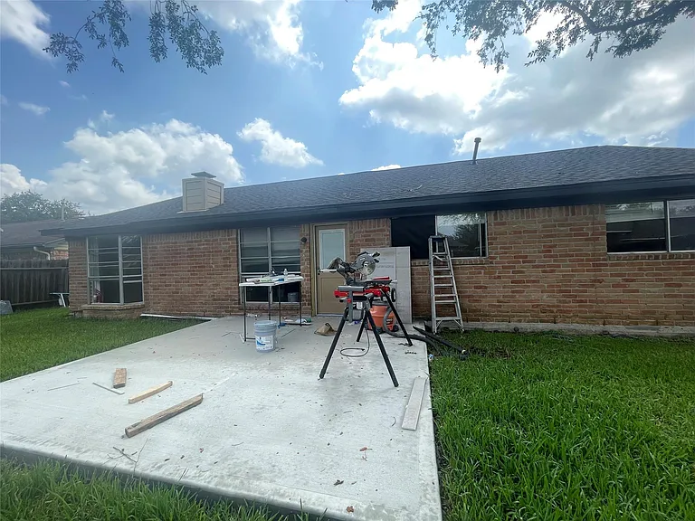 1811 Hanbury Ct — Photo 5