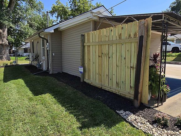 5th image of 3958 N 53rd St