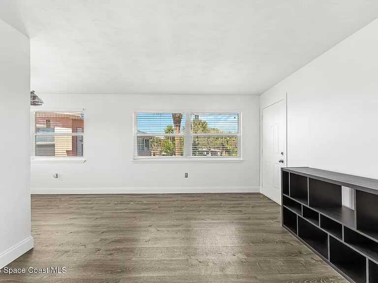 411 Madison Ave #N202 — Photo 7
