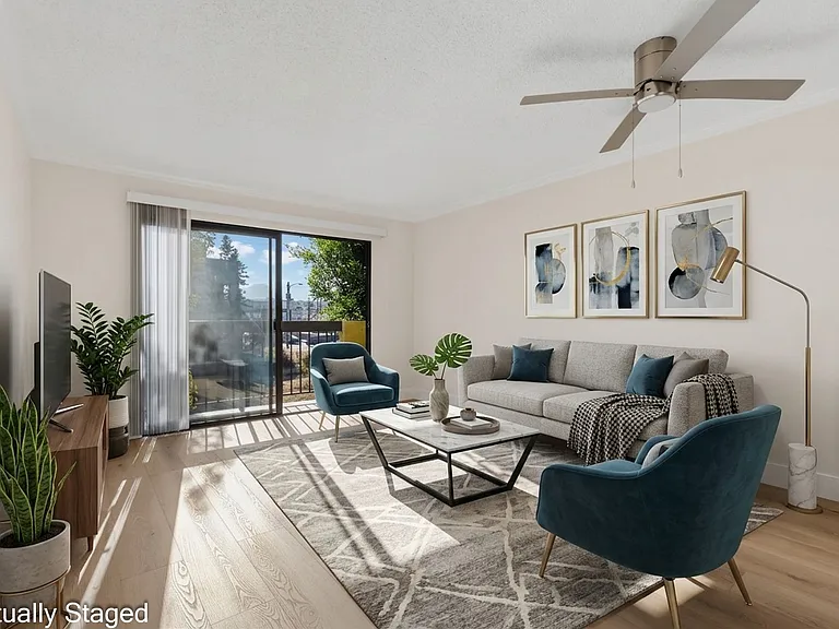 RENOVATED 1 BED 1 BATH - UNIT #109