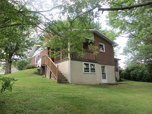 2nd image of 610 Vienna Ave