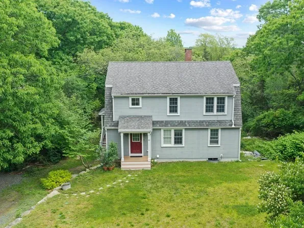 41 Crafts Rd, Gloucester, MA 01930
