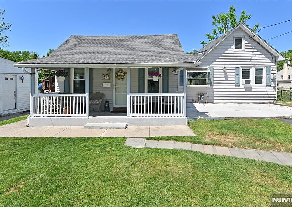 1st image of 28 Makemoney Ave