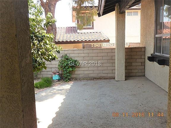 3rd image of 7440 Edgewater Ln #0