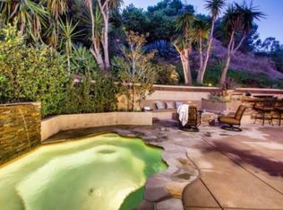 1976 Mendocino Blvd, San Diego, CA 92107