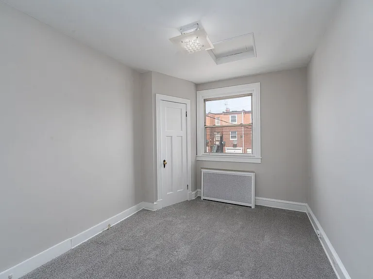 4244 Shamrock Ave — Photo 15