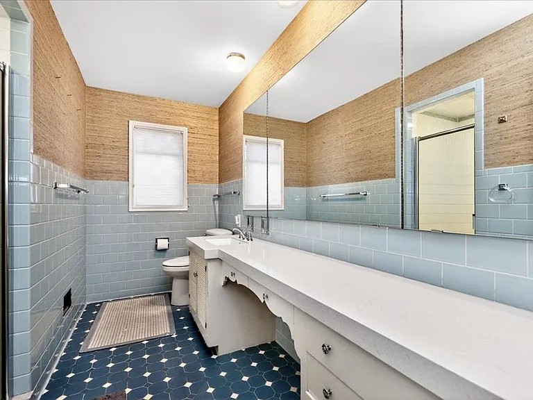 6377 Sunset Ln — Photo 14